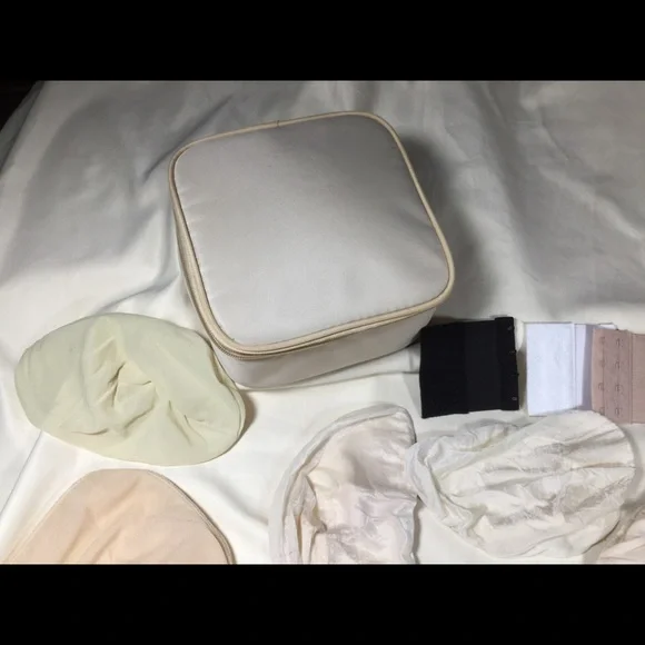 Set of 4 Breast Forms Covers and Case Amoena & ABC Bras